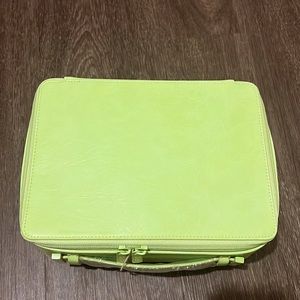 Beis cosmetic case